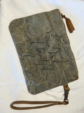 Bhyrayna “Be Your Own Kind of Beautiful” Wristlet